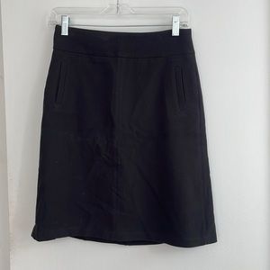 Classic Black pencil skirt with pockets